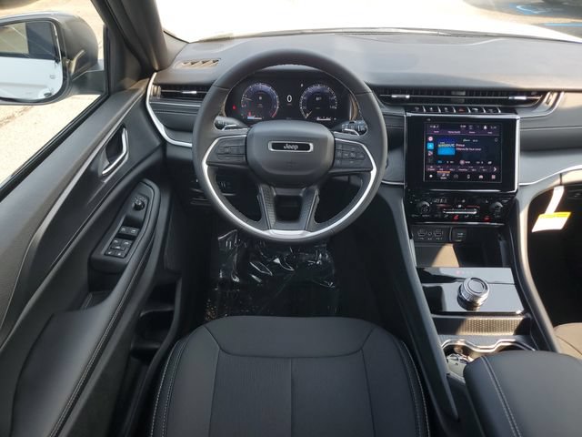 New 2026 Jeep Grand Cherokee Laredo X RWD image 18