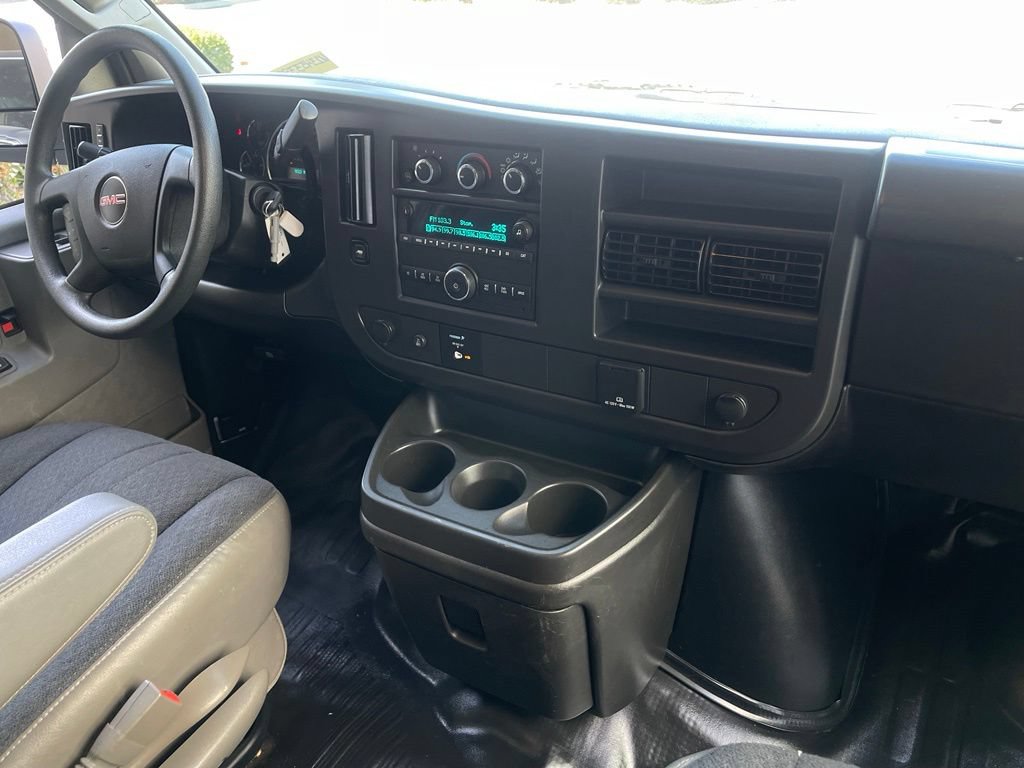 Used 2025 GMC Savana 2500 w/ Driver Convenience Package RWD image 12