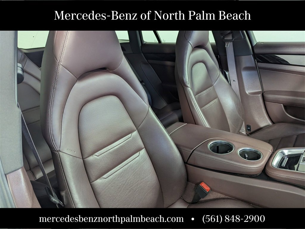 Used 2018 Porsche Panamera 4S image 34