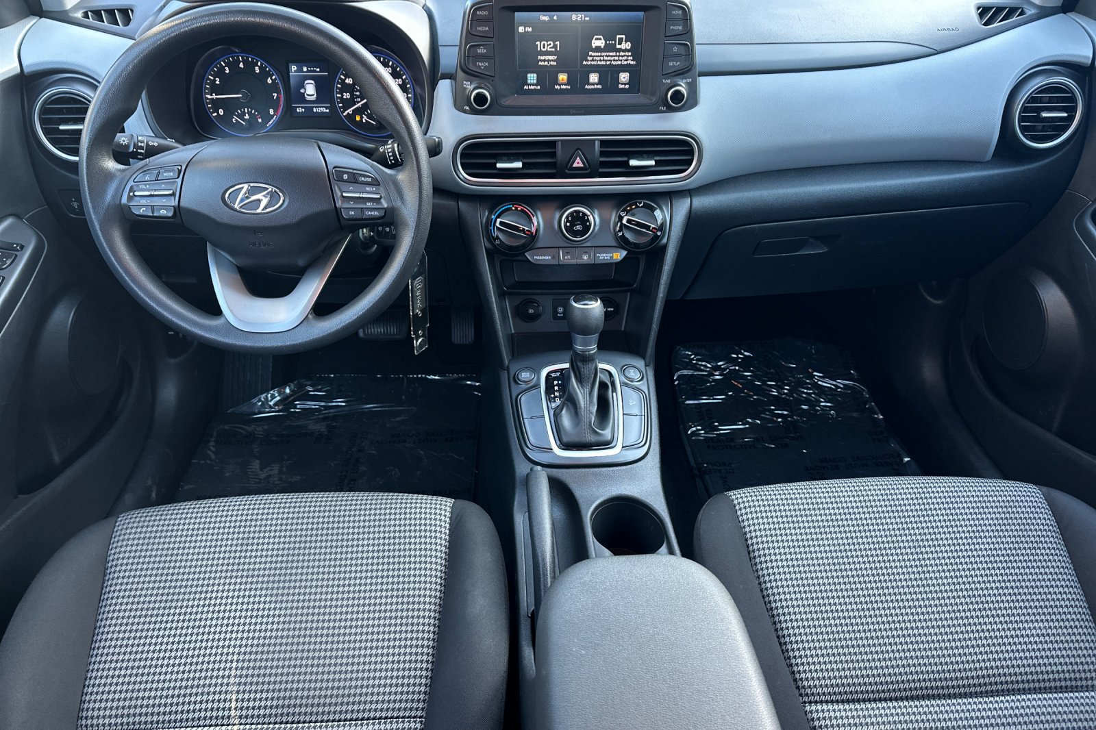 Used 2019 Hyundai Kona SE AWD/4WD image 3