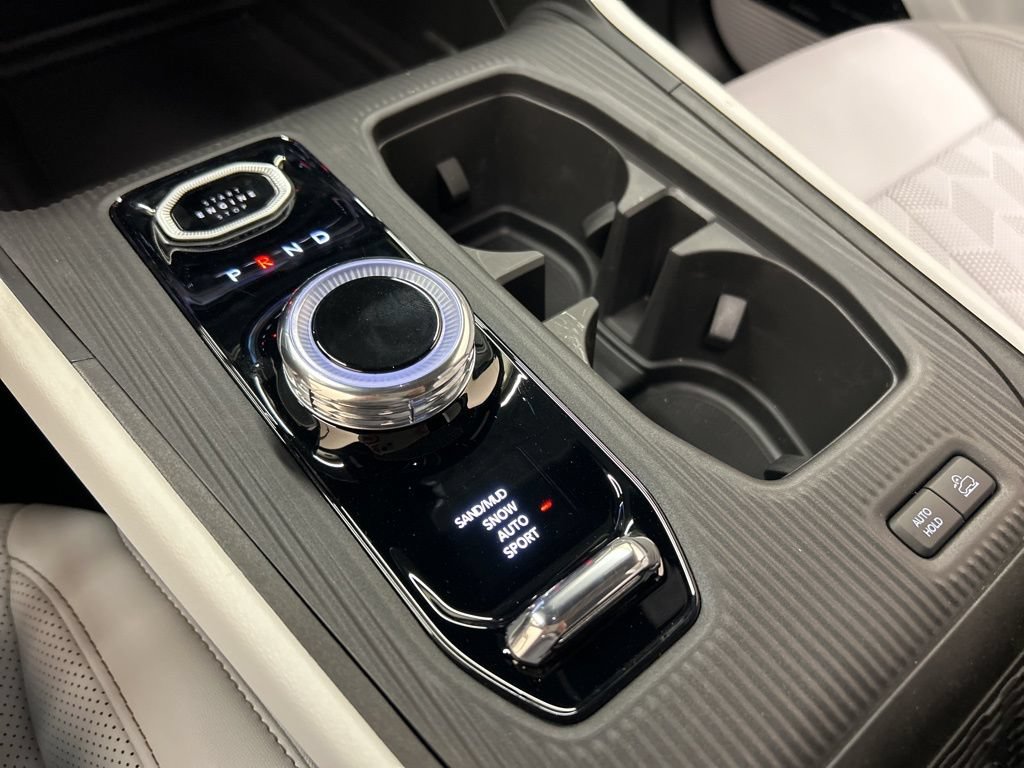 New 2026 Jeep Cherokee Overland AWD/4WD image 23