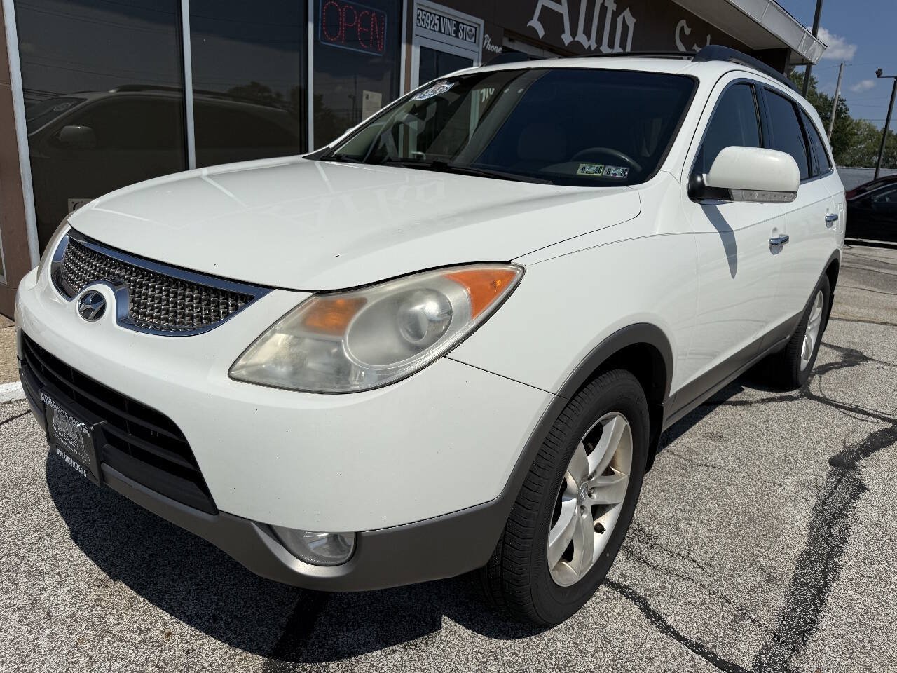 Used 2010 Hyundai Veracruz Limited AWD/4WD image 1