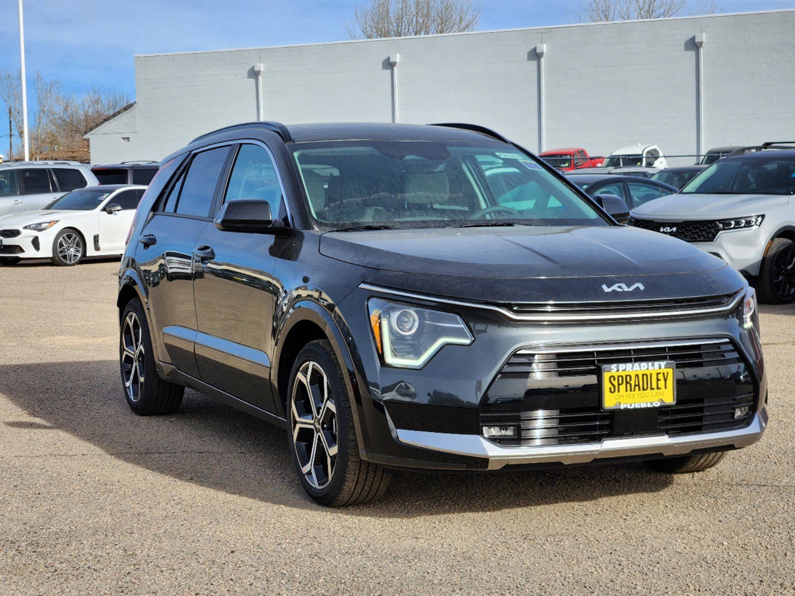 New 2025 Kia Niro EX Touring image 4