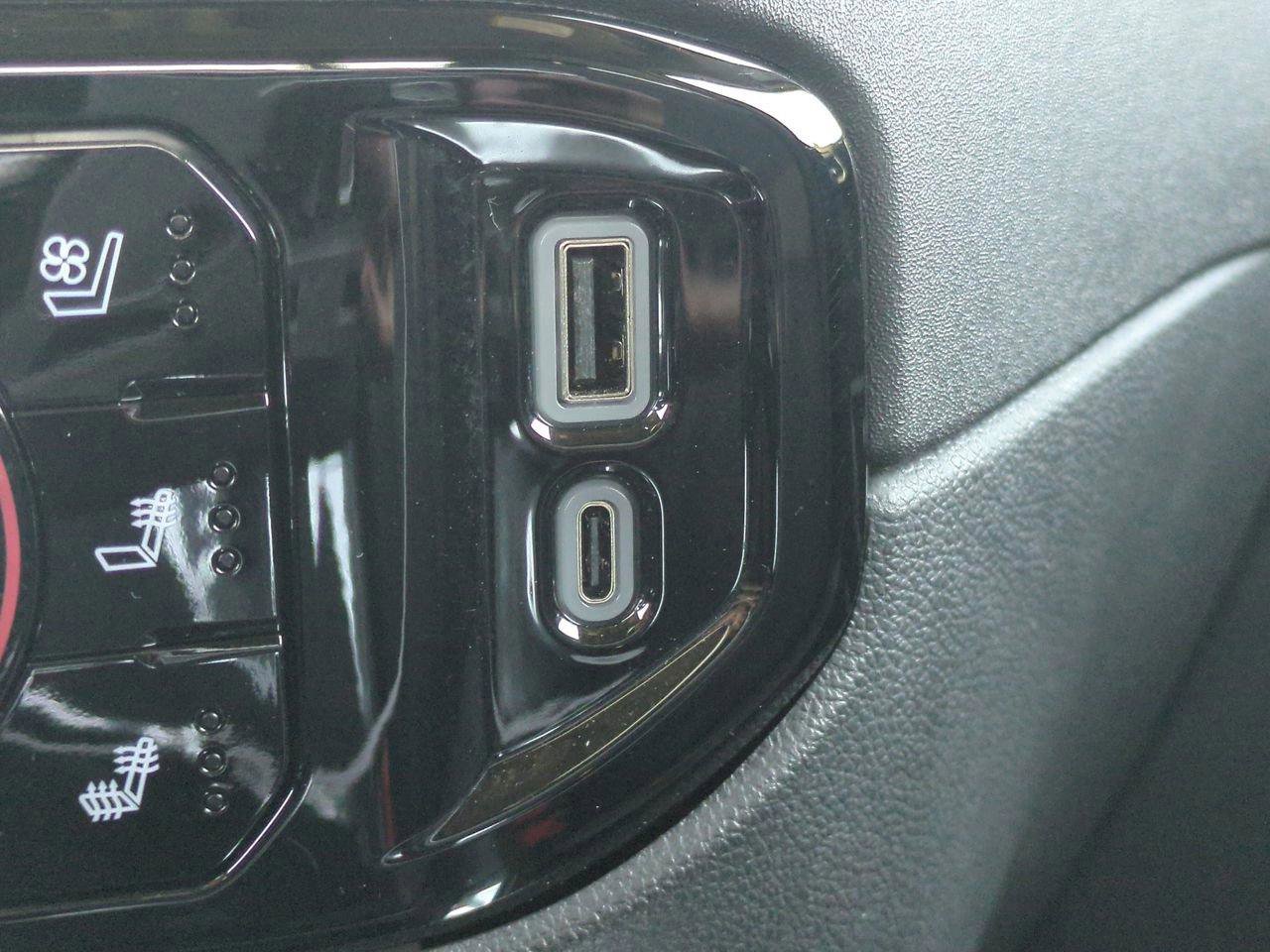 Used 2023 GMC Sierra 1500 SLT w/ SLT Premium Plus Package image 22