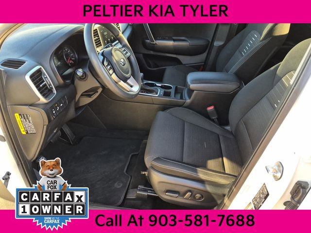 Certified 2022 Kia Sportage LX w/ LX FWD Value Edition Package image 18