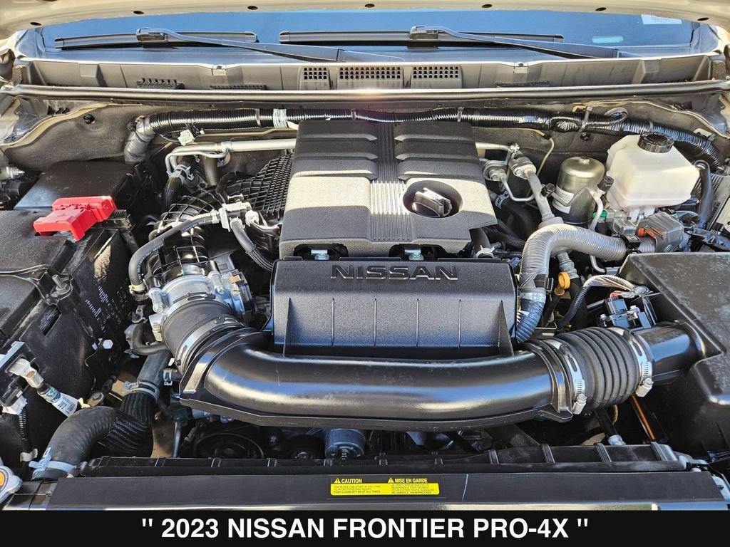 Used 2023 Nissan Frontier PRO-4X w/ Technology Package AWD/4WD image 35