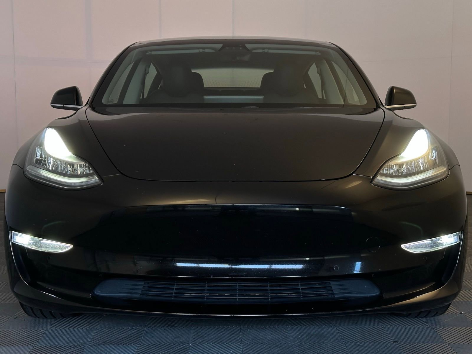 Used 2019 Tesla Model 3 Standard Range Plus RWD image 23