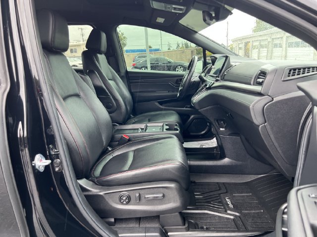 Certified 2025 Honda Odyssey Sport-L image 9