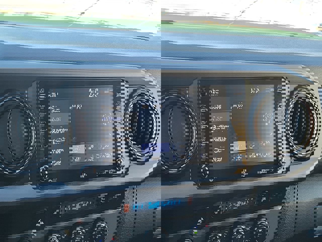 Used 2023 Toyota Tacoma TRD Off-Road w/ TRD Premium Off Road Package image 16