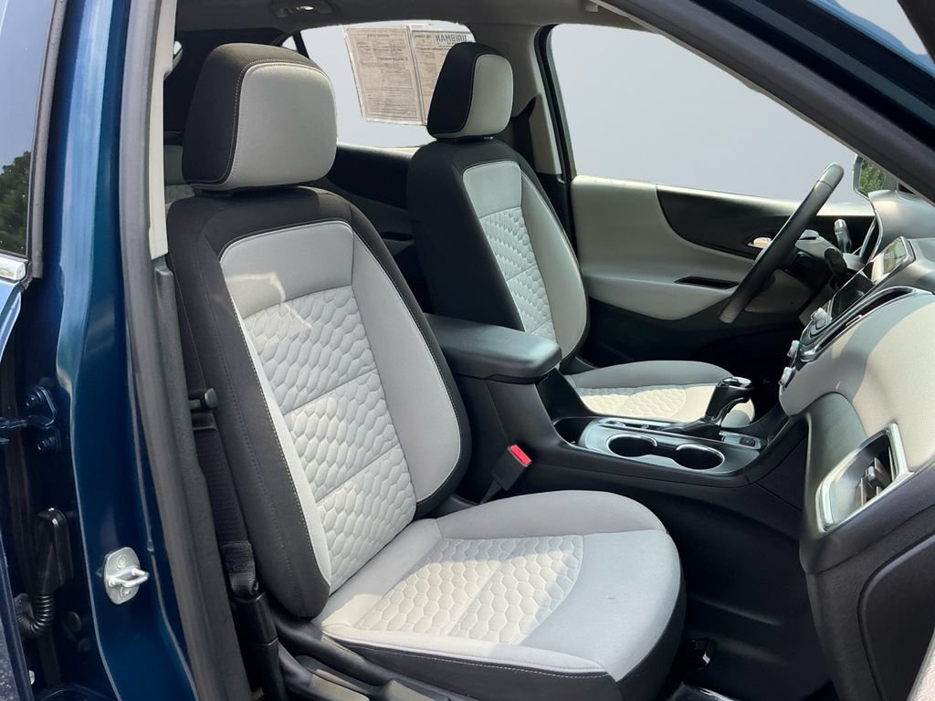 Used 2019 Chevrolet Equinox LT FWD image 16