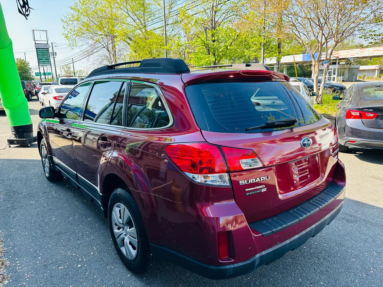 Used 2014 Subaru Outback 2.5i AWD/4WD image 4