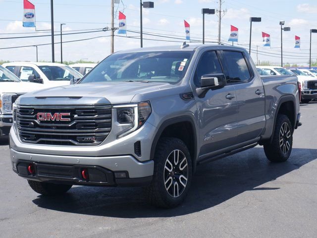 Used 2023 GMC Sierra 1500 AT4 w/ Technology Package AWD/4WD image 9
