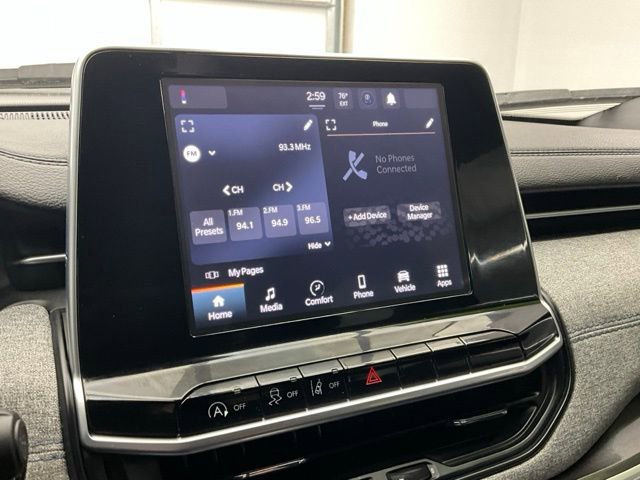 Used 2025 Jeep Compass Latitude image 10