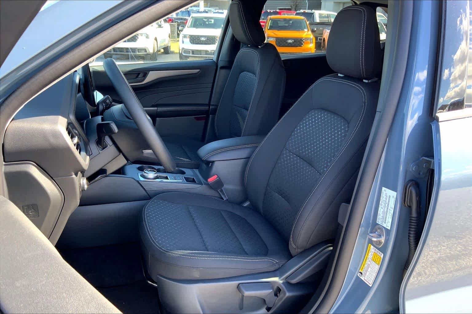 New 2026 Ford Escape Active w/ Tech Pack #1 image 9