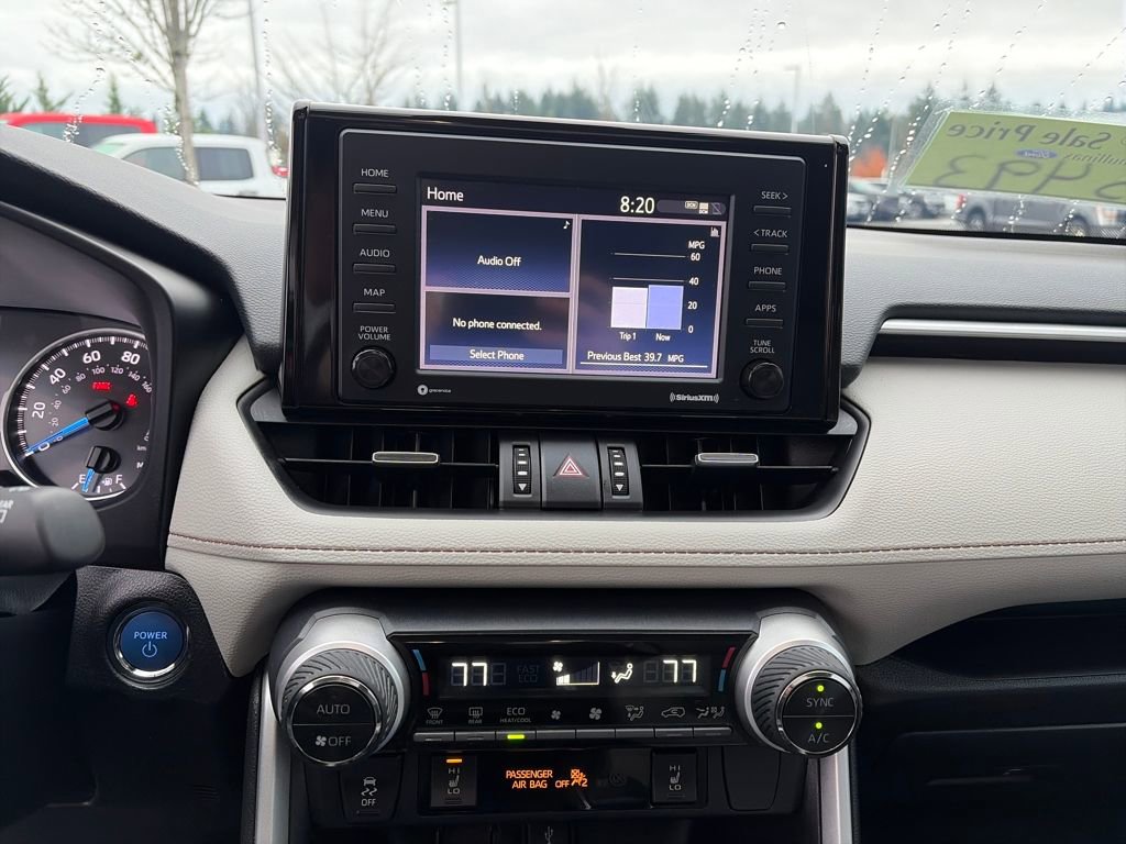 Used 2022 Toyota RAV4 XLE Premium image 26