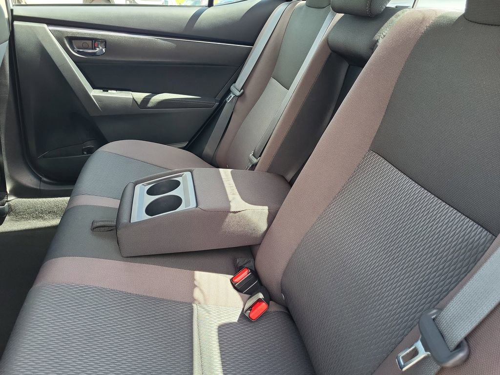 Used 2019 Toyota Corolla LE FWD image 12