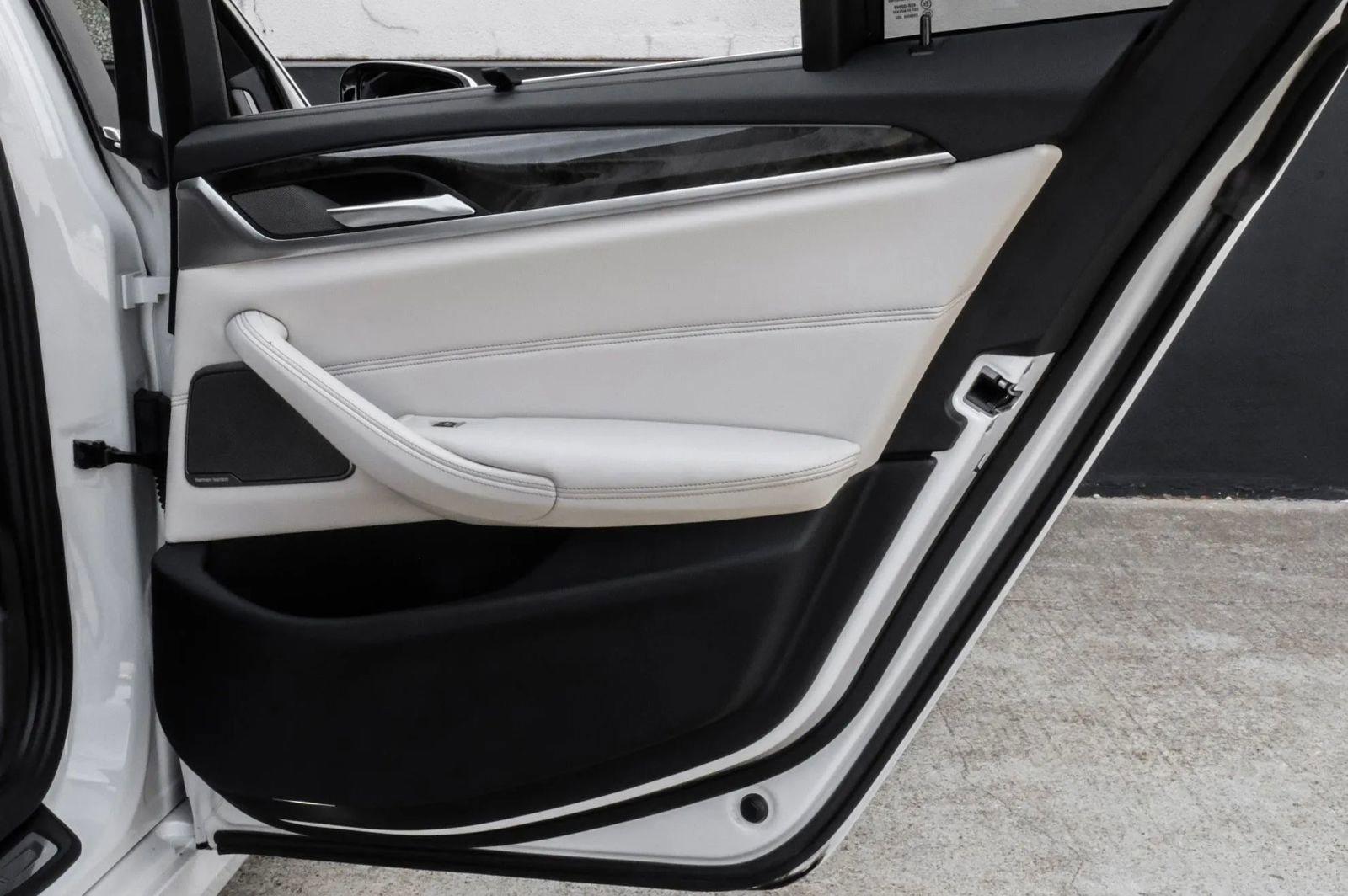 Used 2021 BMW 540i xDrive 540i xDrive Sedan 4D w/ Executive Package image 59