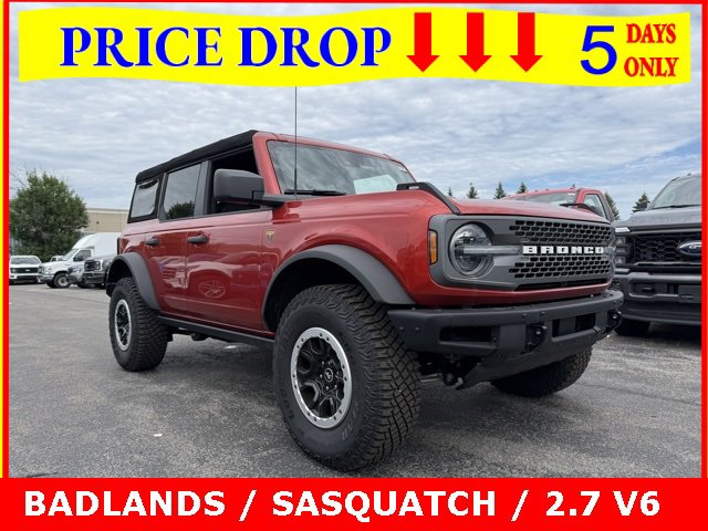 New 2024 Ford Bronco Badlands w/ Sasquatch Package