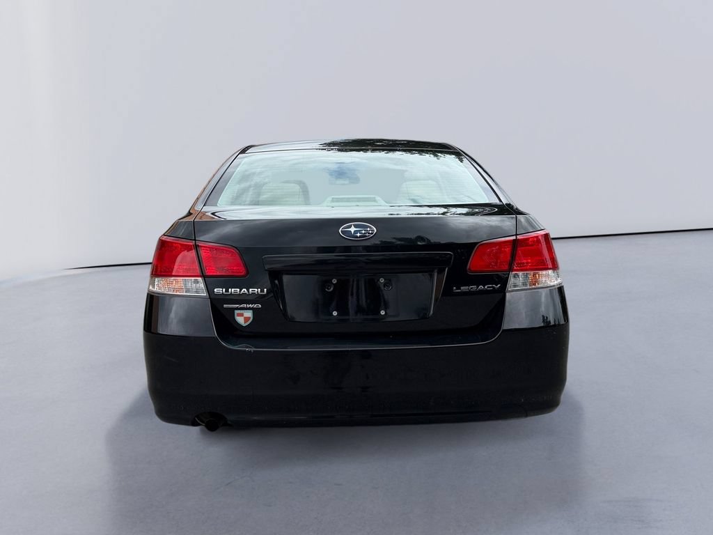 Used 2013 Subaru Legacy 2.5i AWD/4WD image 4