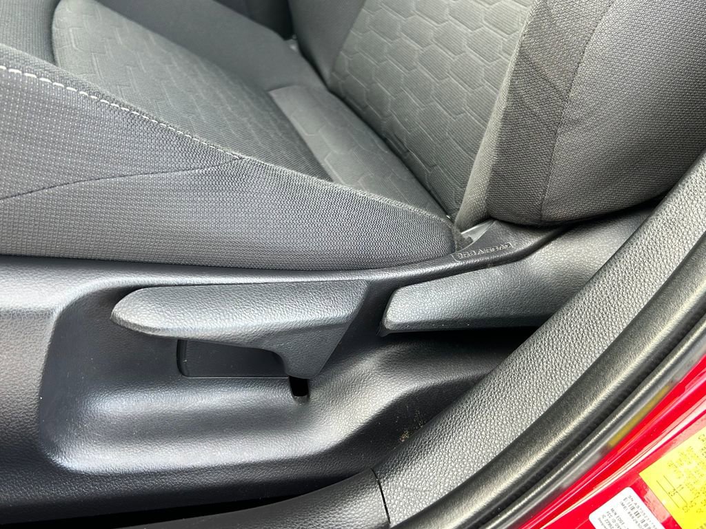 Used 2022 Toyota Corolla SE image 16