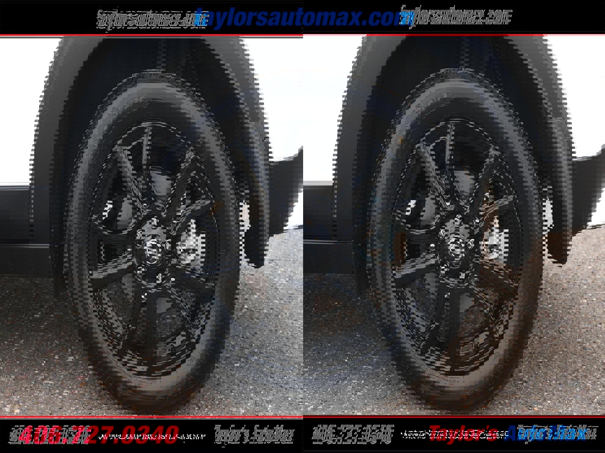 Used 2024 Nissan Kicks SR w/ Interior Electronics Package image 29