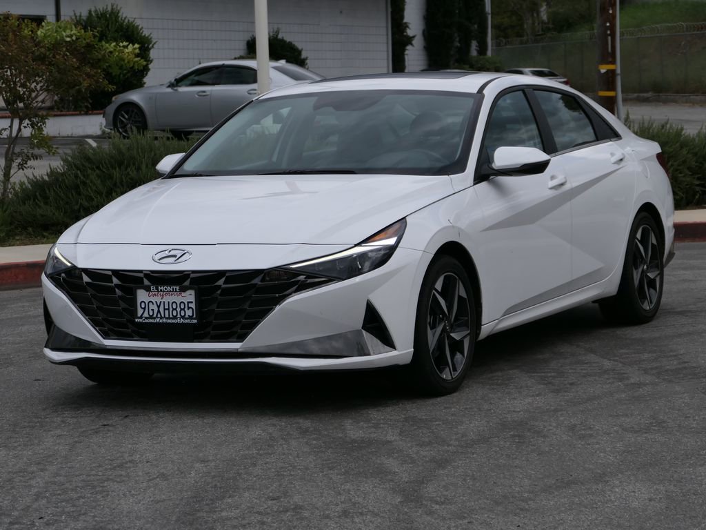 Certified 2023 Hyundai Elantra Limited w/ Cargo Package image 7