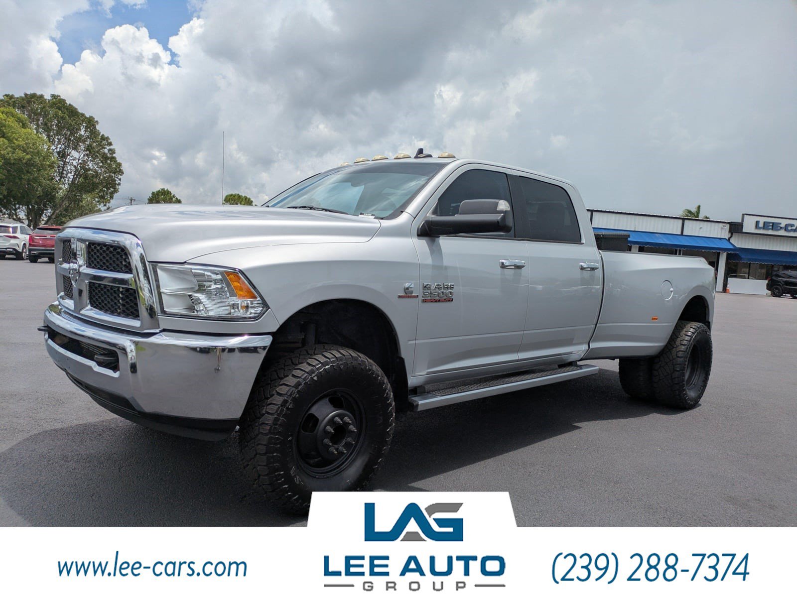 Used 2018 RAM 3500 SLT AWD/4WD image 6