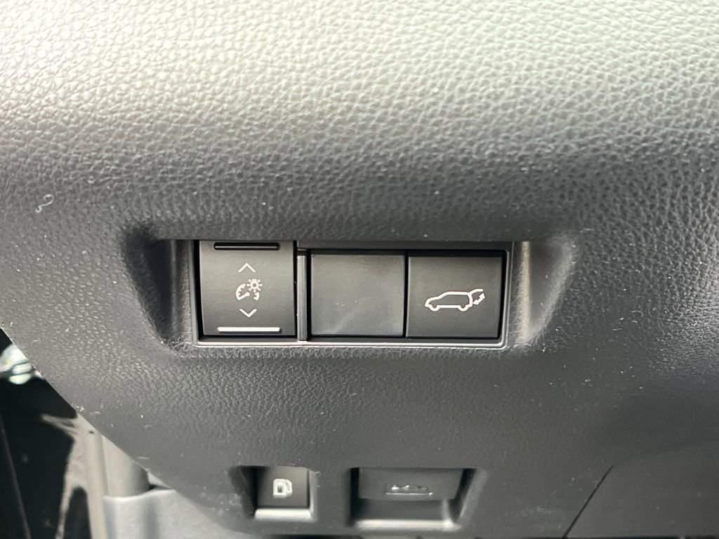 New 2026 Toyota RAV4 SE w/ Convenience Package AWD/4WD image 28