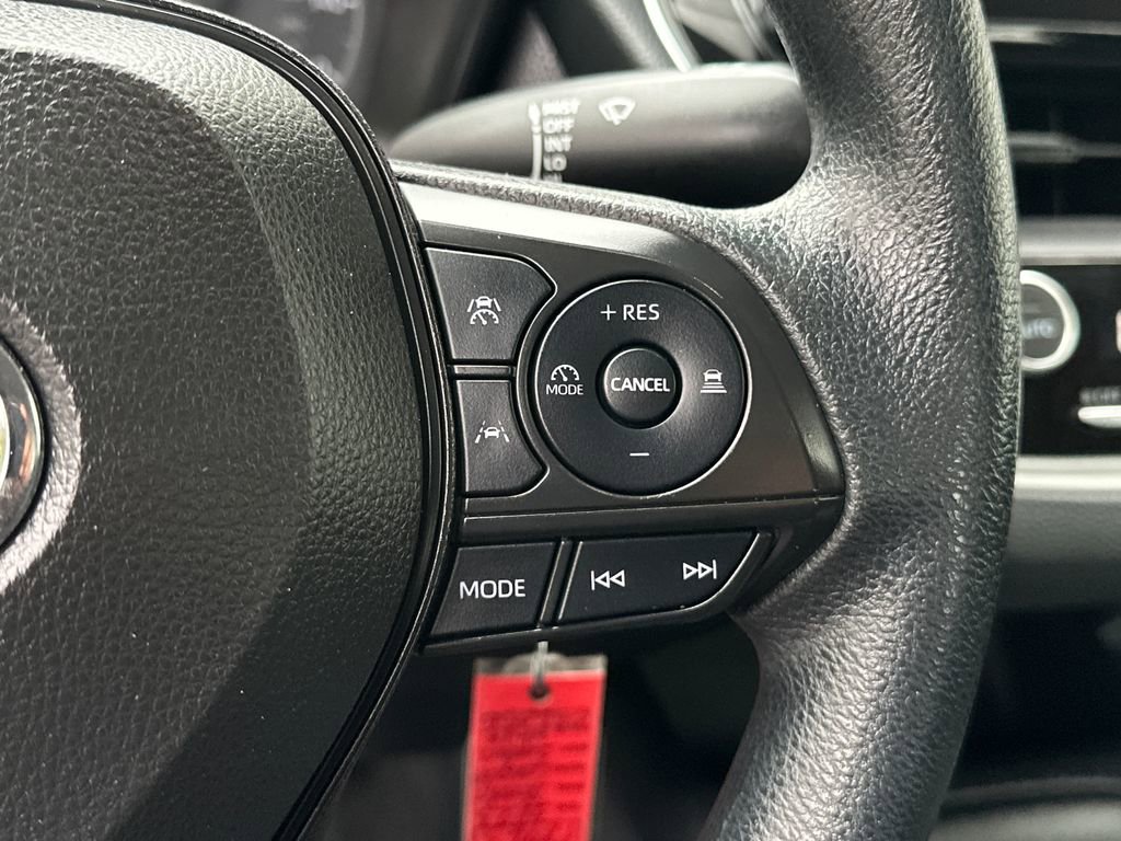 Used 2023 Toyota Corolla LE FWD image 20