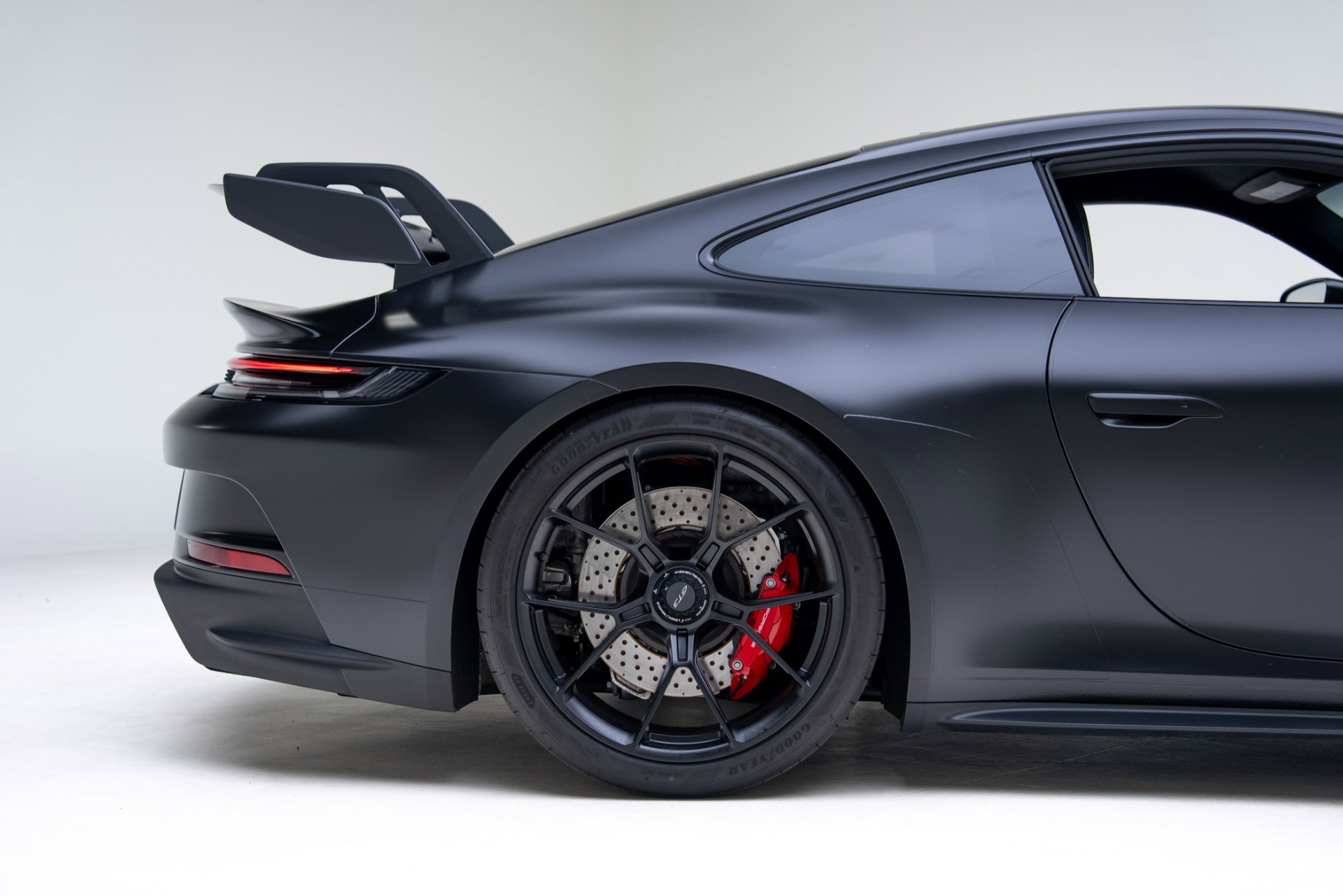 Used 2022 Porsche 911 GT3 RWD image 23