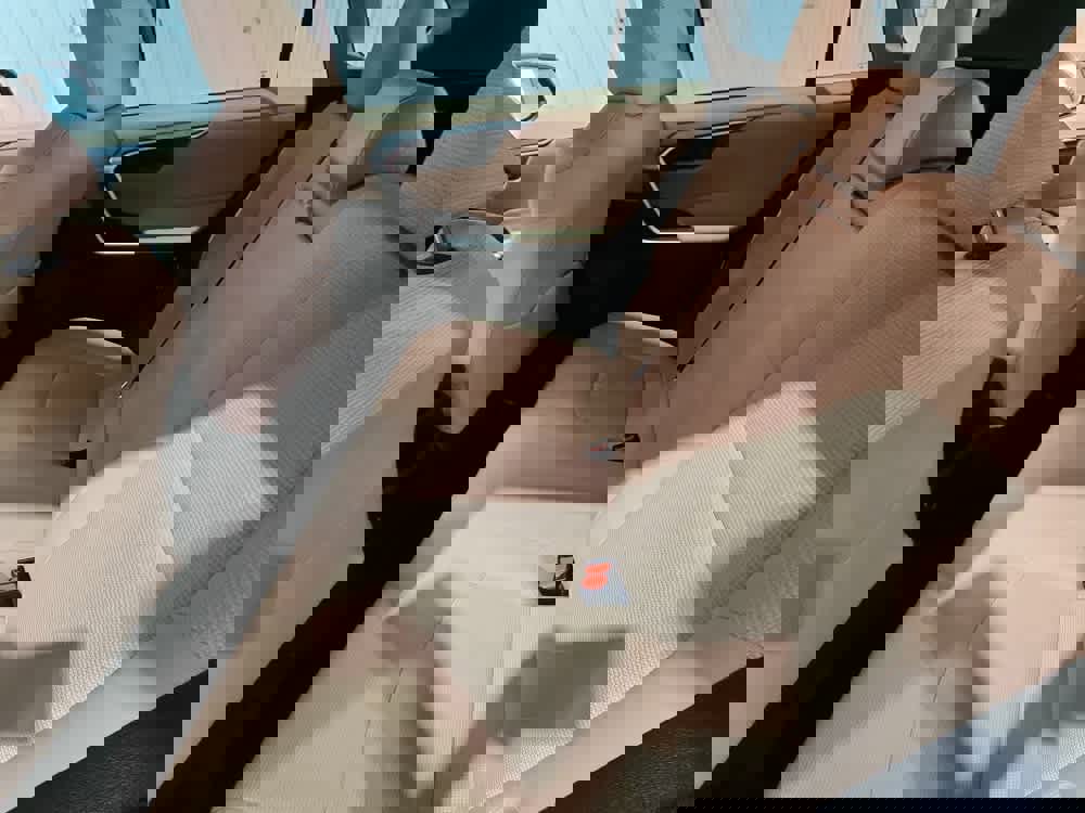 Used 2020 Toyota RAV4 LE image 29