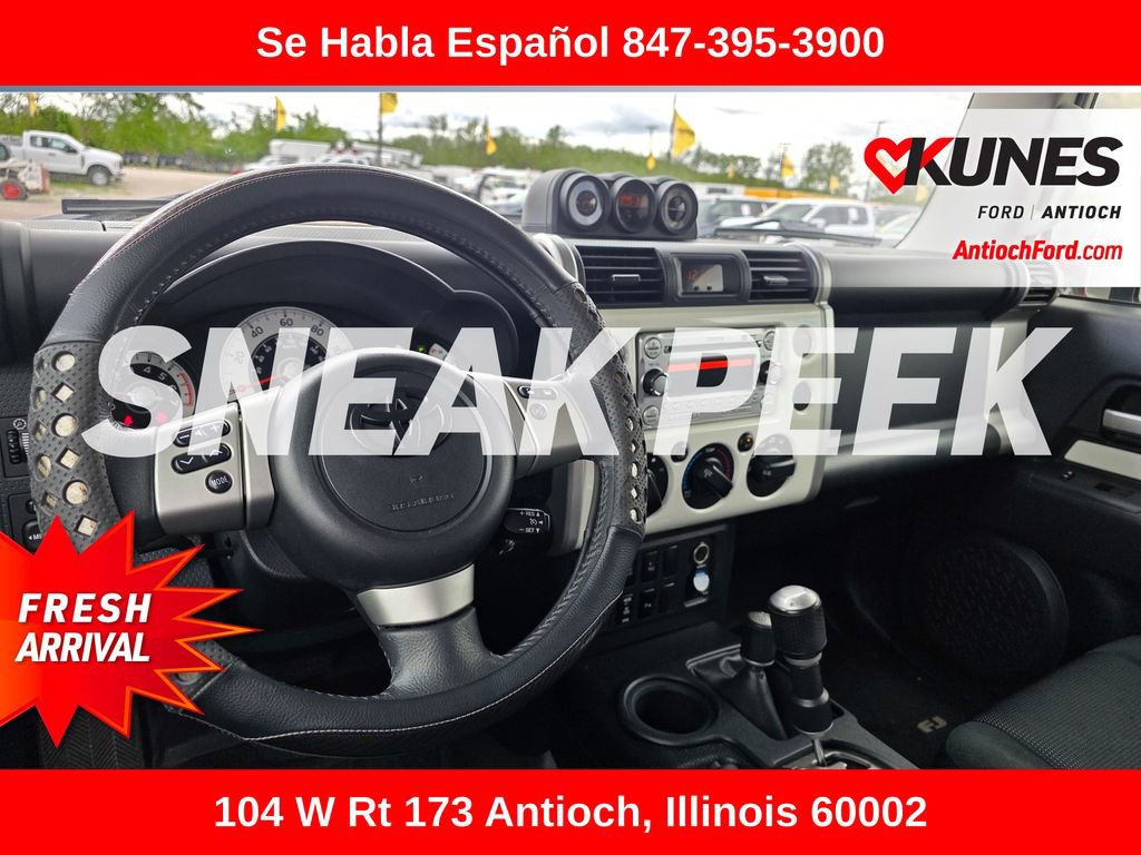 Used 2014 Toyota FJ Cruiser 4WD w/ Upgrade Package image 16
