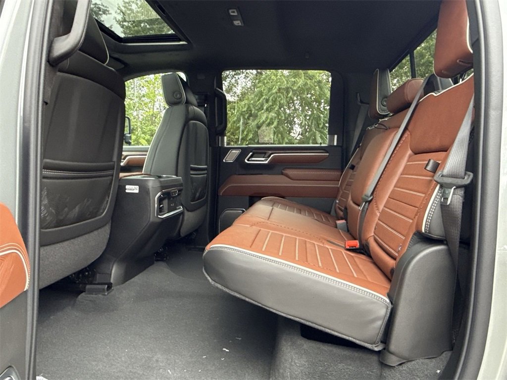 New 2026 GMC Sierra 3500 Denali Ultimate image 25