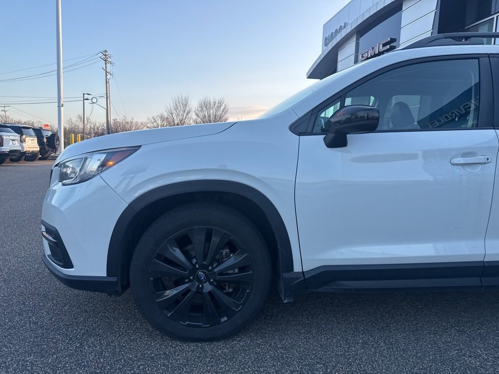 Used 2022 Subaru Ascent Onyx Edition image 5