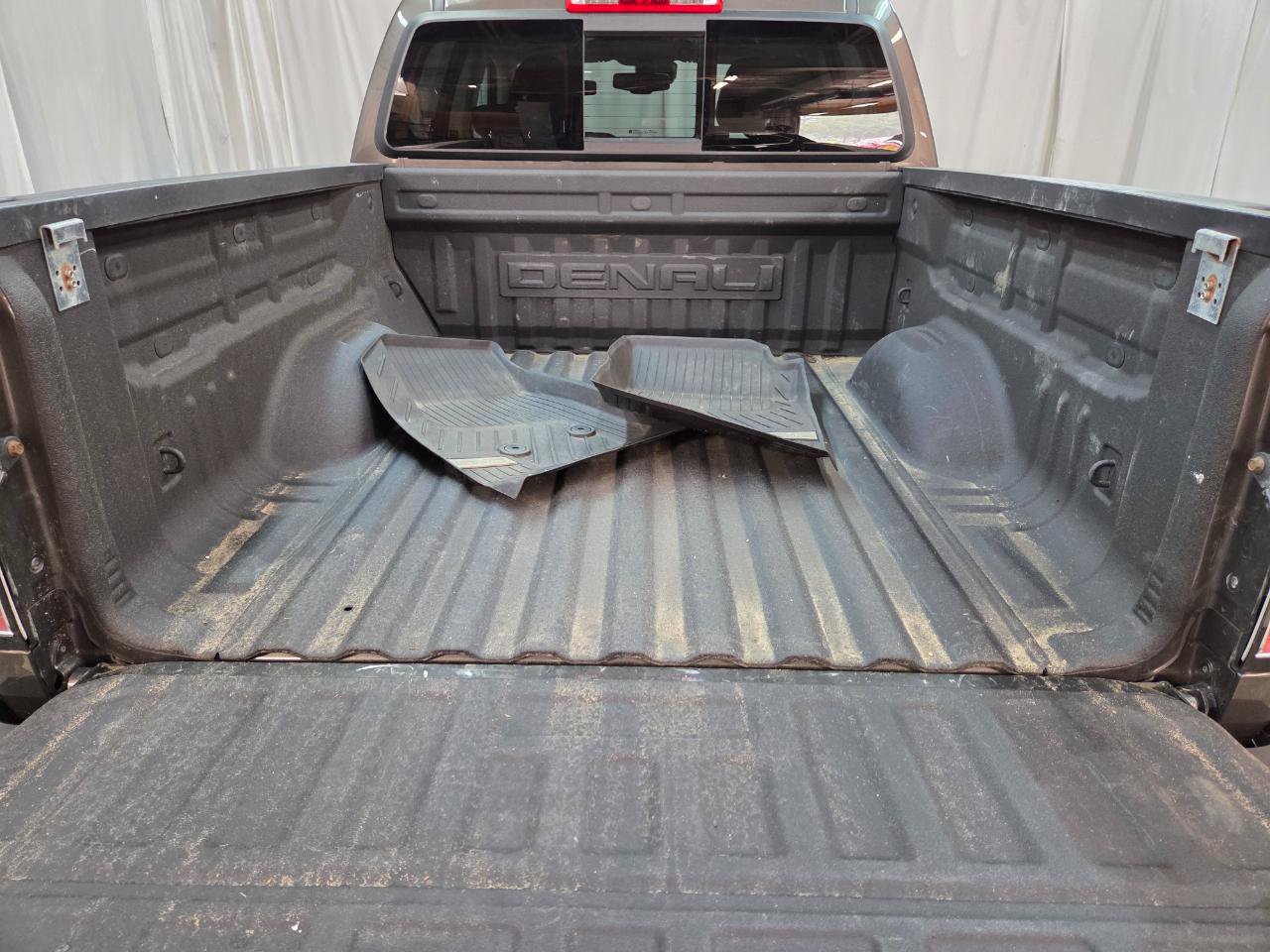 Used 2020 GMC Canyon Denali AWD/4WD image 7