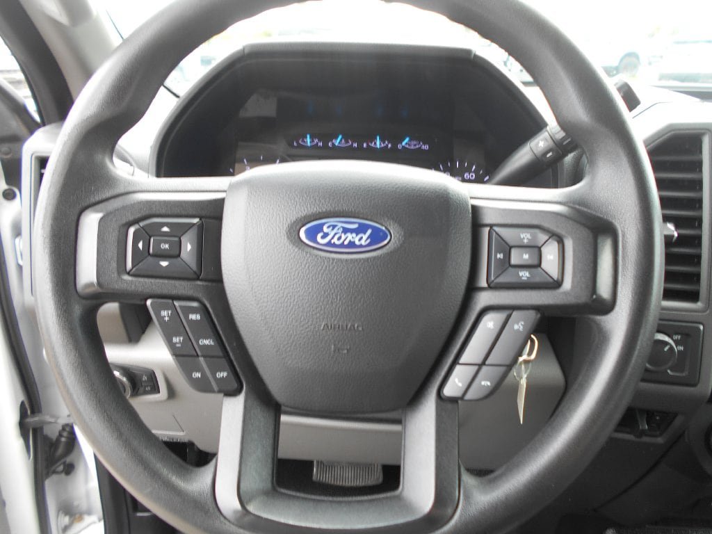 Used 2020 Ford F350 XL w/ STX Appearance Package RWD image 15
