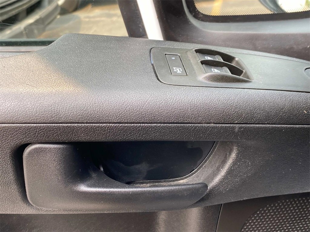 Used 2023 RAM ProMaster 2500 image 17