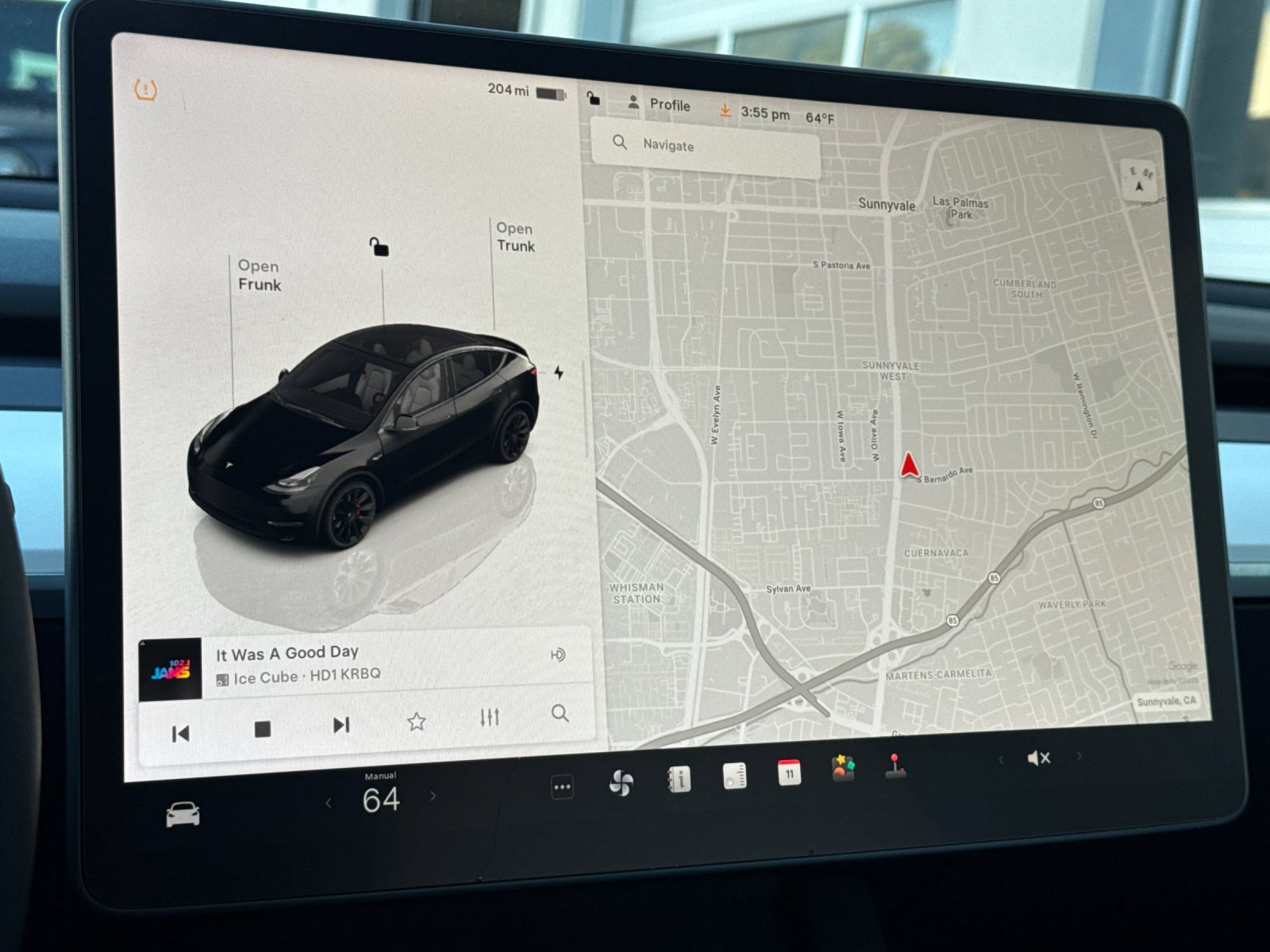 Used 2023 Tesla Model Y Performance image 19