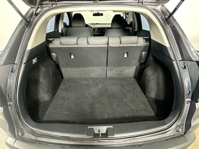 Certified 2022 Honda HR-V LX image 29