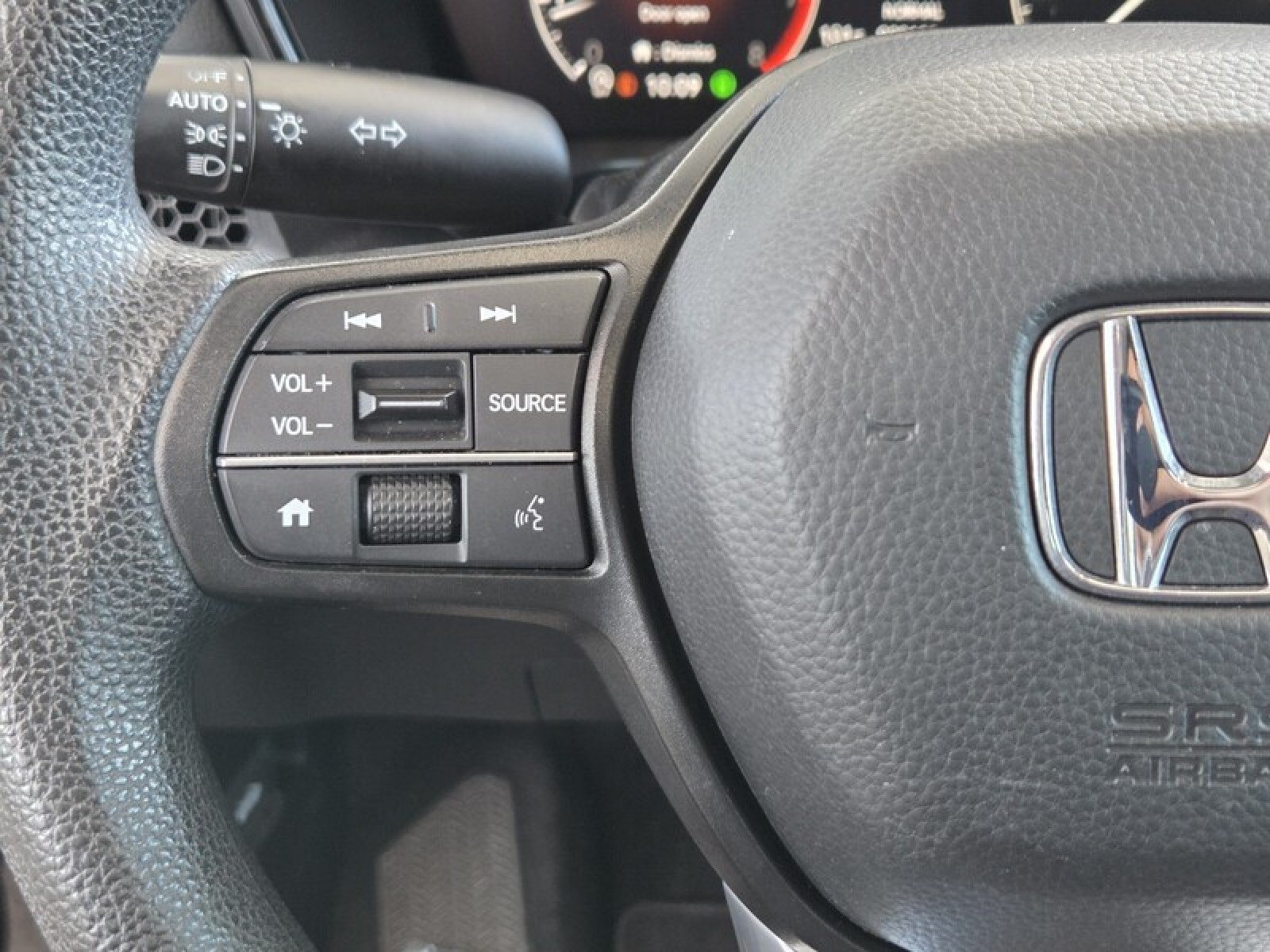 Used 2025 Honda CR-V EX image 26