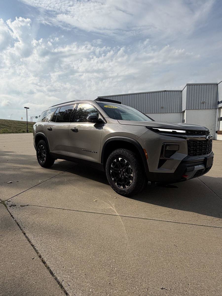 New 2027 Chevrolet Traverse Z71 w/ Enhanced Driving Package AWD/4WD image 25