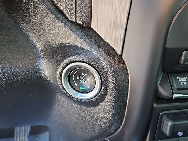 Used 2020 GMC Sierra 3500 Denali w/ Denali Ultimate Package image 30