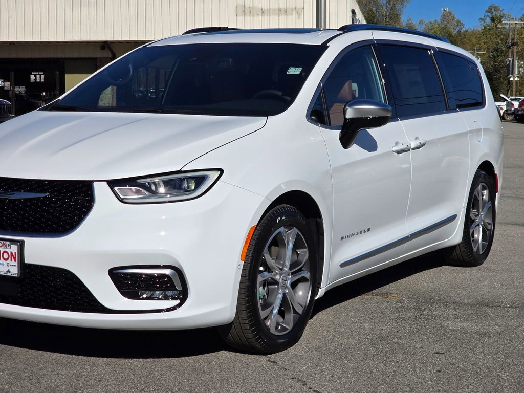 New 2026 Chrysler Pacifica Pinnacle image 42