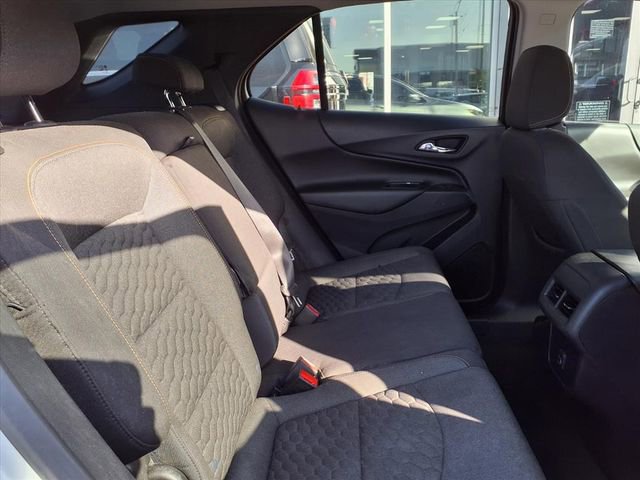 Used 2020 Chevrolet Equinox LT w/ Driver Convenience Package image 23