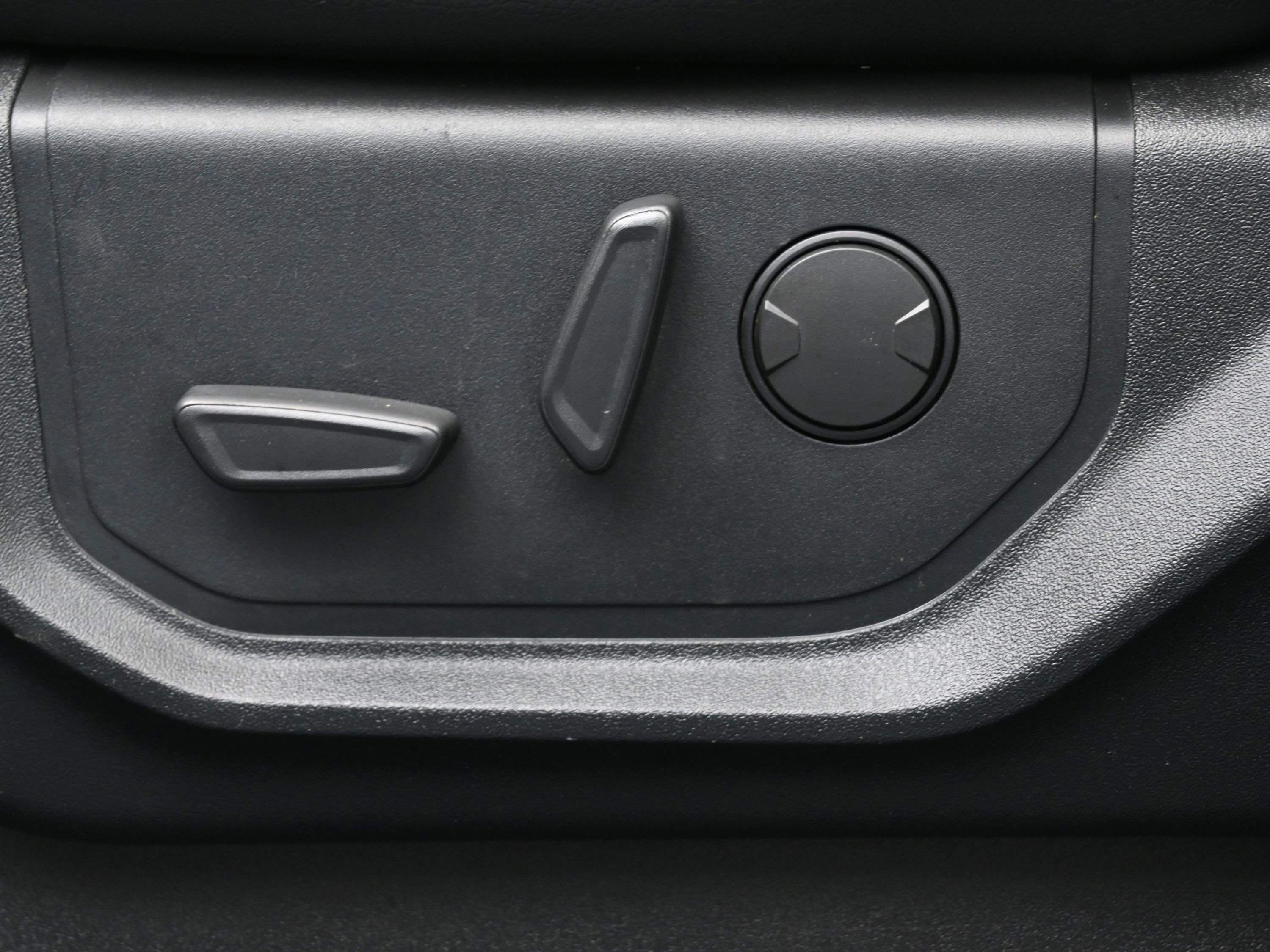 Used 2020 Ford F250 Lariat w/ Lariat Ultimate Package image 10