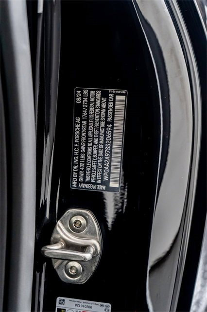 Used 2025 Porsche 911 Carrera image 57