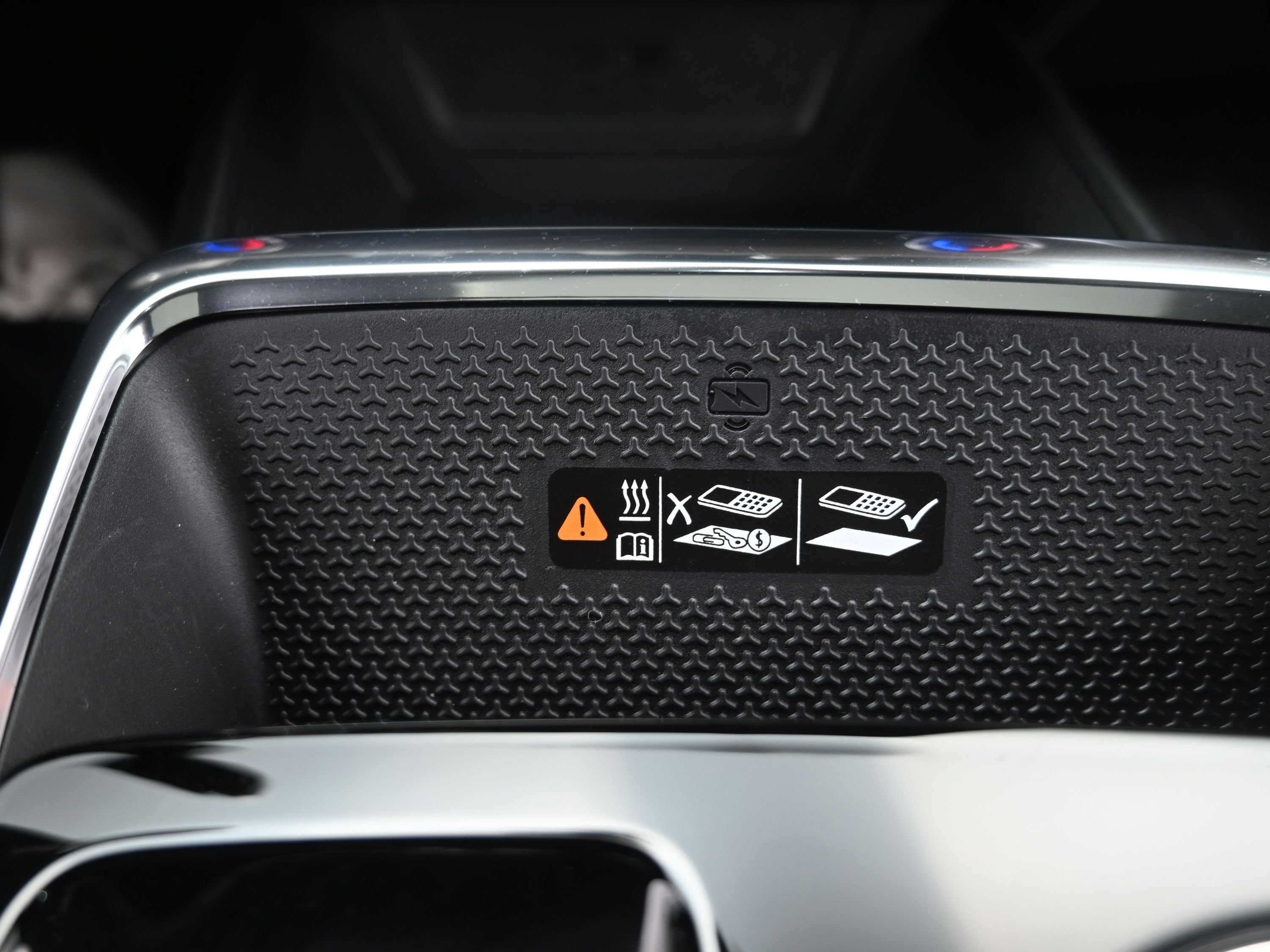 Used 2026 Chevrolet Equinox ACTIV w/ LPO, Floor Liner Package image 20