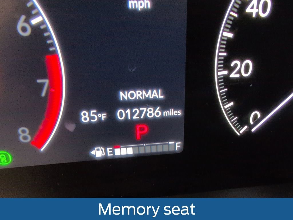 Used 2024 Honda Pilot Touring image 30