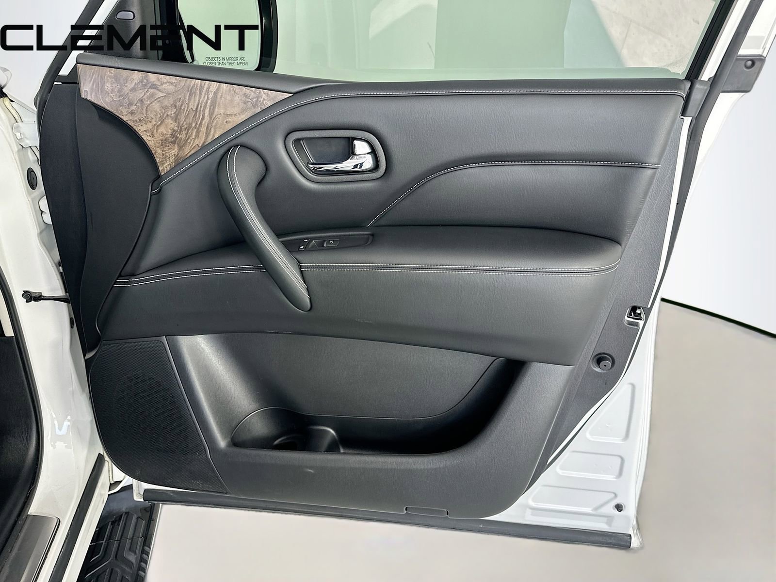 Used 2021 INFINITI QX80 Premium Select w/ Cargo Package image 39