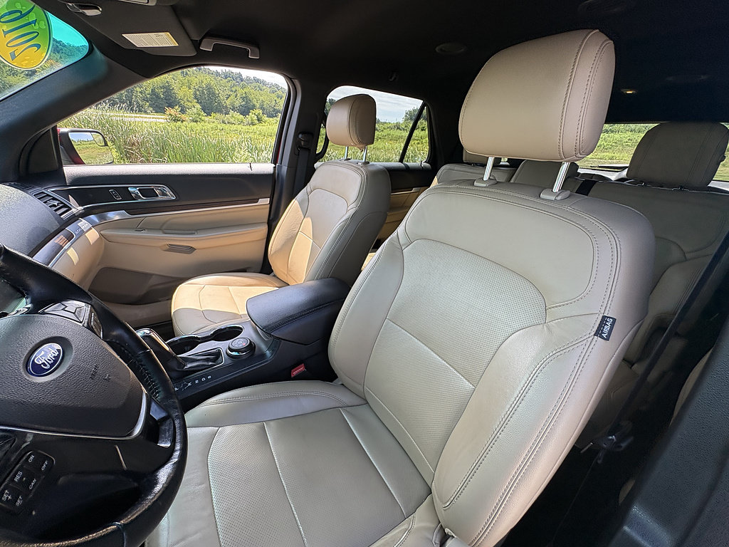 Used 2016 Ford Explorer Limited AWD/4WD image 31